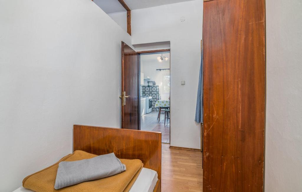 קרק Apartmani Mile מראה חיצוני תמונה